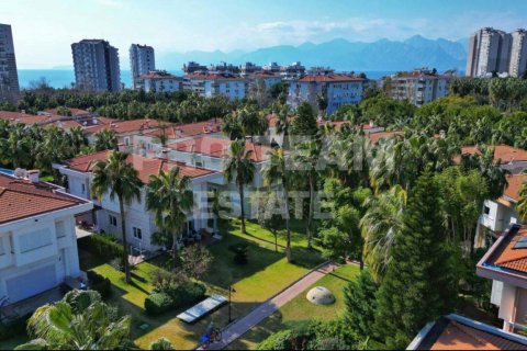 Villa for sale in Lara, Antalya, Turkey, 450m2, No. 188109 – photo 4