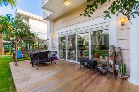 Villa for sale in Lara, Antalya, Turkey, 450m2, No. 188109 – photo 10