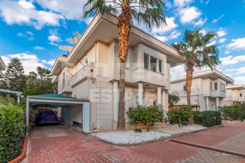 Villa for sale in Lara, Antalya, Turkey, 450m2, No. 188109 – photo 6