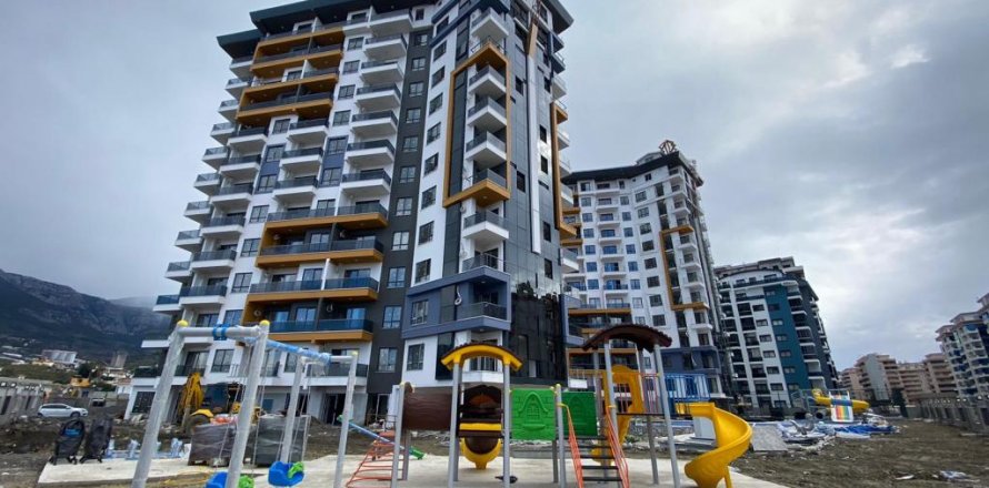 آپارتمان در Mahmutlar ، ترکیه 58 متر مربع. شماره 193998