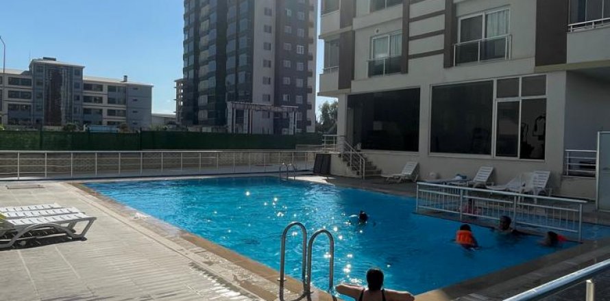 Квартира 2+1 в Мерсине, Турция №194004