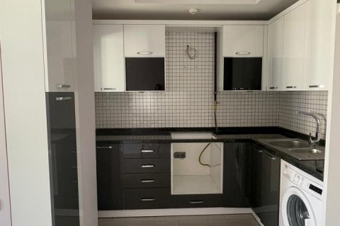 Продажа квартиры в Мерсине, Турция 2+1, 90м2, №194004 – фото 12