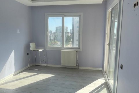 Продажа квартиры в Мерсине, Турция 2+1, 90м2, №194004 – фото 10