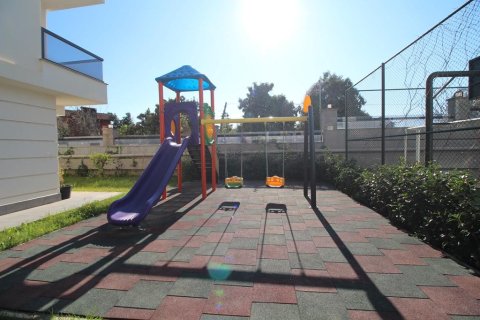 آپارتمان در  Oba ، ترکیه 210 متر مربع.  شماره 185414 - 30