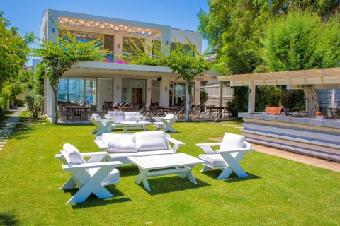 4+1 Villa i Bodrum, Mugla, Tyrkiet Nr. 178780