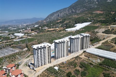 1+1 Apartment  in Mahmutlar, Antalya, Turkey No. 182060