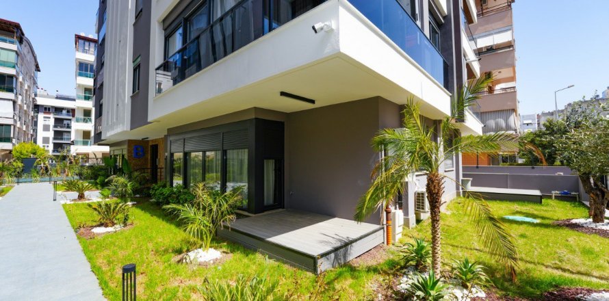 1+1 Apartment  in Muratpasa, Antalya, Turkey No. 193746