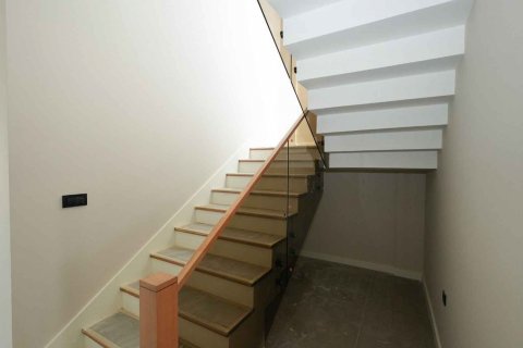 4+1 Villa  i Dosemealti, Antalya, Turkiet Nr. 193743 - 8