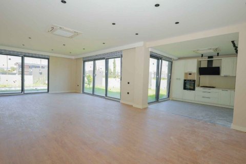 4+1 Villa  i Dosemealti, Antalya, Turkiet Nr. 193743 - 9