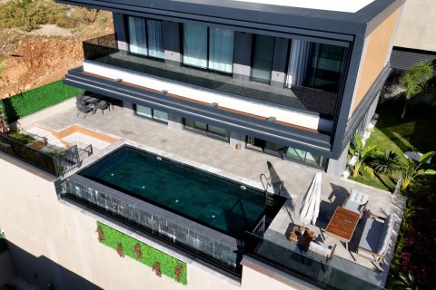 ویلا در  Alanya ، ترکیه 8 خوابه ، 305 متر مربع.  شماره 169874 - 25