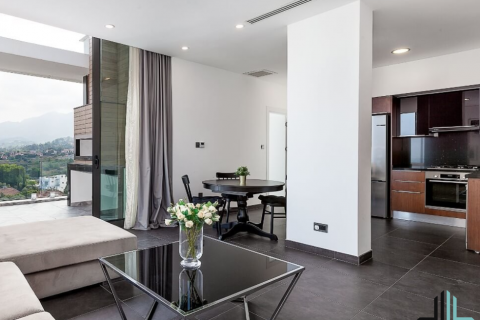 Leilighet  i  Nr. 185952 - 5