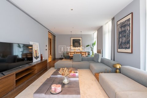 آپارتمان در  Istanbul ، ترکیه 5 خوابه ، 381 متر مربع.  شماره 183846 - 13