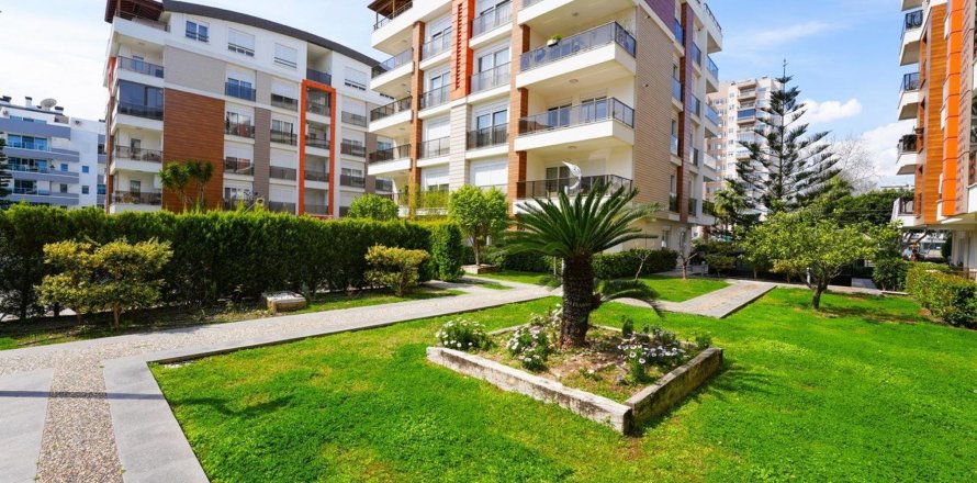 آپارتمان در Konyaalti،  Antalya ، ترکیه 2 خوابه ، 95 متر مربع.  شماره 211776