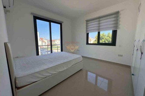 Apartment for sale  in Girne, Northern Cyprus, 2 bedrooms, 85m2, No. 187932 – photo 6