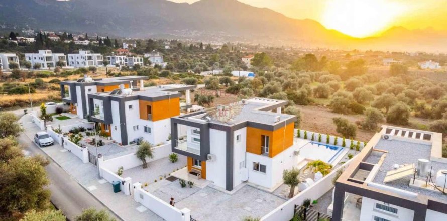 Вилла  4+1 в Гирне, Северный Кипр №187931