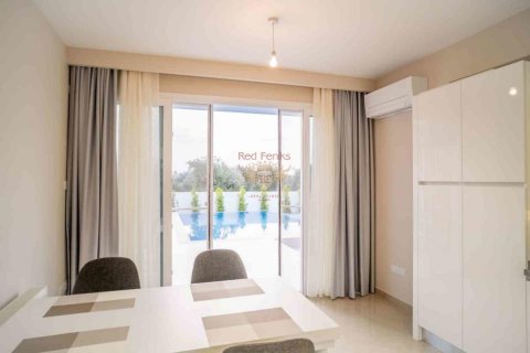 Продажа виллы  в Гирне, Северный Кипр 4+1, 200м2, №187931 – фото 4