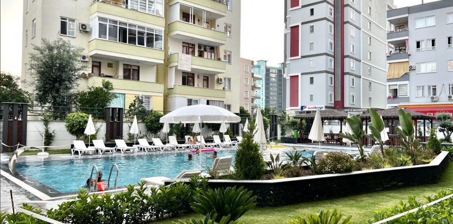1+1 Apartment  in Alanya, Antalya, Turkey No. 185771