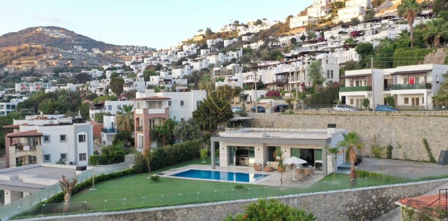 Villa 5+1 Yalıkavak, Muğla, Türkiye №160861