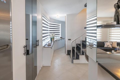 Apartment for sale  in Oba, Antalya, Turkey, 240m2, No. 193993 – photo 6