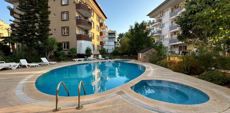 Квартира  3-х ком. в Оба, Анталья, Турция №185177