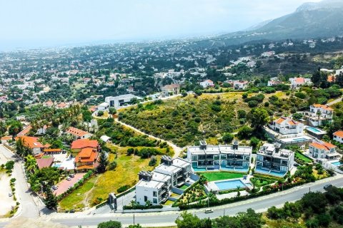 Lägenhet  i Girne,  Nr. 210762 - 6