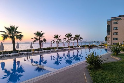 Продажа квартиры  в Чифтликкёе, Ялове, Турция 2+1, 130м2, №165831 – фото 1