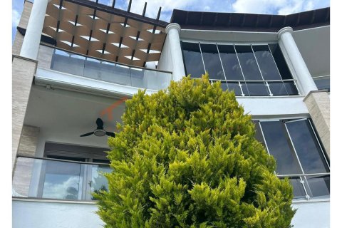 3+1 Villa  in Serik, Antalya, Türkei Nr. 184995 - 2
