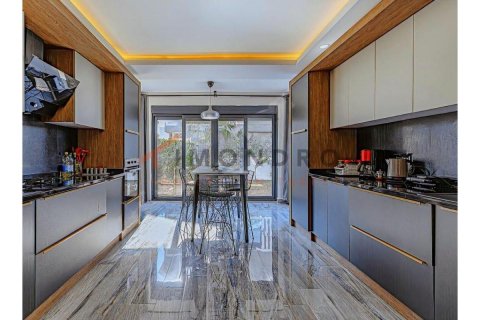 4+1 Villa  in Serik, Antalya, Türkei Nr. 184994 - 7