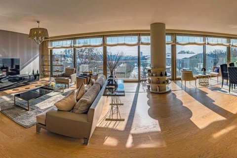 Продажа квартиры в Стамбуле, Турция 4 комн., 250м2, №186194 – фото 14