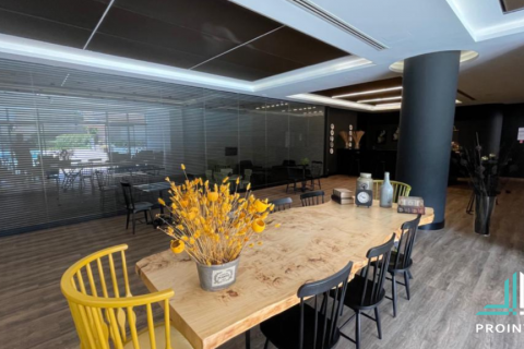 Продажа квартиры в Стамбуле, Турция 4 комн., 250м2, №186194 – фото 2