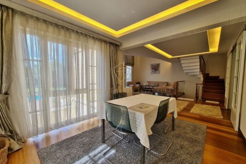 Продажа виллы  в Стамбуле, Турция 6+1, 270м2, №193680 – фото 17