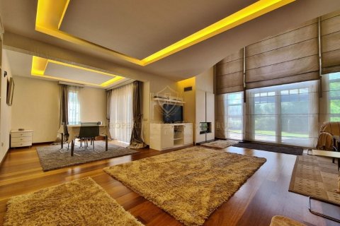 Продажа виллы  в Стамбуле, Турция 6+1, 270м2, №193680 – фото 14