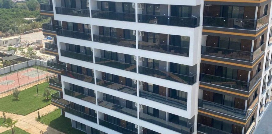 2+1 Apartment  in Altintash, Antalya, Turkey No. 192426