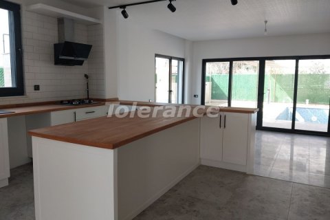 ویلا در  Antalya ، ترکیه 4 خوابه ، 148 متر مربع.  شماره 187168 - 10