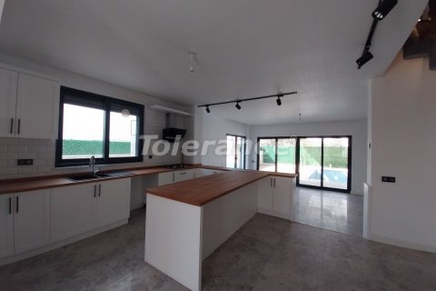 ویلا در  Antalya ، ترکیه 4 خوابه ، 148 متر مربع.  شماره 187168 - 11