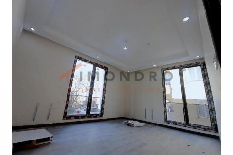 Продажа квартиры  в Бююкчекмедже, Стамбуле, Турция 2+1, 103м2, №191189 – фото 7