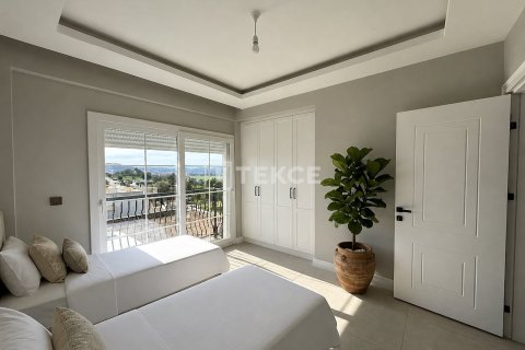 5+1 Villa  in Milas, Mugla, Türkei Nr. 175912 - 19