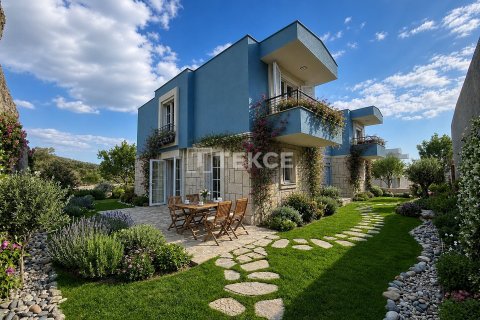 5+1 Villa  in Milas, Mugla, Türkei Nr. 175912 - 2
