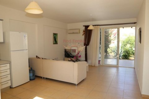 Apartment for sale  in Girne, Northern Cyprus, 2 bedrooms, 70m2, No. 187899 – photo 4