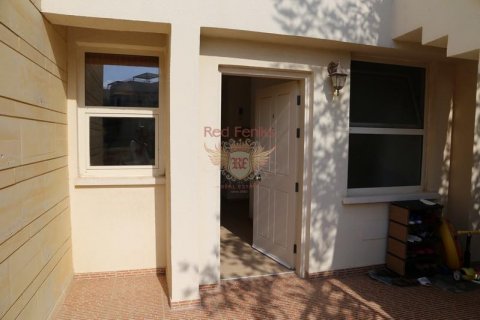 Apartment for sale  in Girne, Northern Cyprus, 2 bedrooms, 70m2, No. 187899 – photo 2