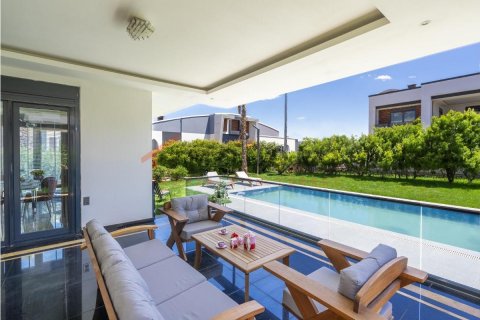 5+1 Villa  i Dosemealti, Antalya, Tyrkiet Nr. 185293 - 22