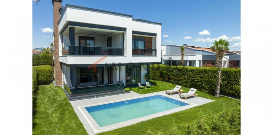 5+1 Villa  i Dosemealti, Antalya, Tyrkiet Nr. 185293