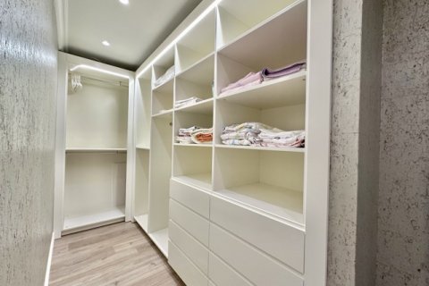 Продажа квартиры  в Анталье, Турция 2+1, 121м2, №189277 – фото 23