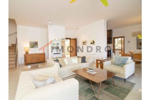 Продажа виллы  в Чаталкое, Гирне, Северный Кипр 4+1, 155м2, №192130 – фото 6