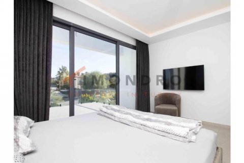 Продажа виллы  в Чаталкое, Гирне, Северный Кипр 4+1, 180м2, №192132 – фото 16