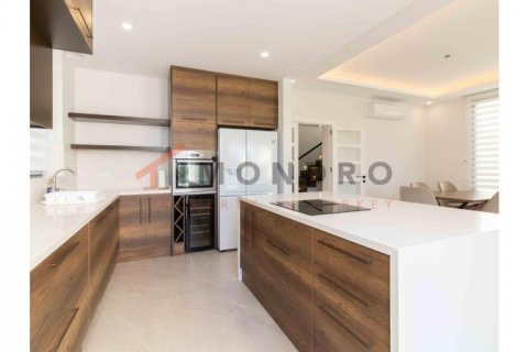 Продажа виллы  в Чаталкое, Гирне, Северный Кипр 4+1, 180м2, №192132 – фото 6