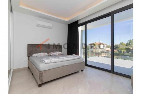 Продажа виллы  в Чаталкое, Гирне, Северный Кипр 4+1, 180м2, №192132 – фото 17