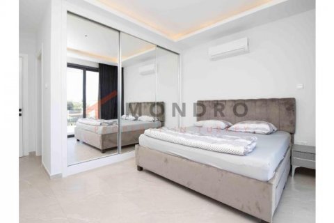 Продажа виллы  в Чаталкое, Гирне, Северный Кипр 4+1, 180м2, №192132 – фото 12