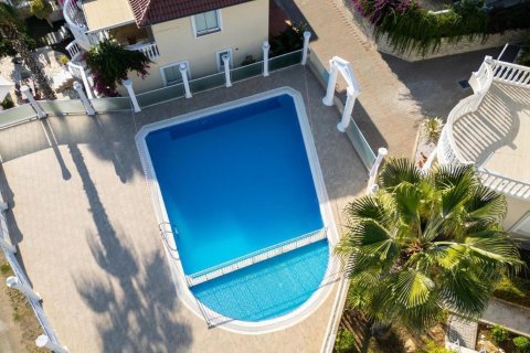 3+1 Villa  in Tepe, Alanya, Antalya, Türkei Nr. 191577 - 12