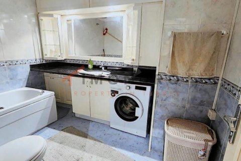 Продажа квартиры  в Бакыркей, Стамбуле, Турция 2+1, 140м2, №191211 – фото 9